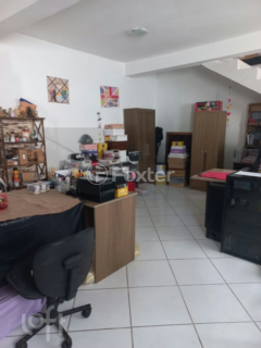 Image 8 - 870040