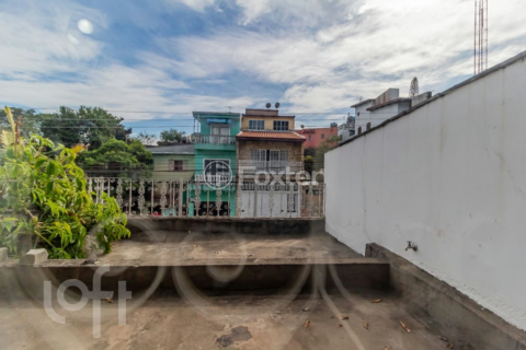 Image 72 - 870048
