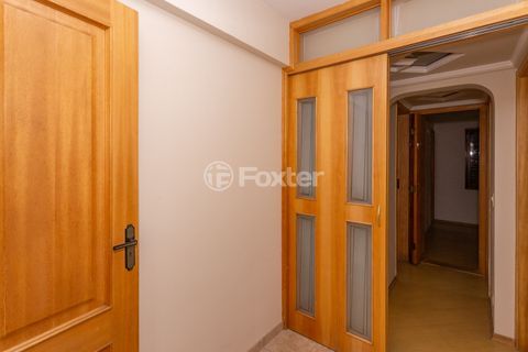 Image 42 - 870117