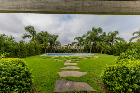 Image 8 - 870243