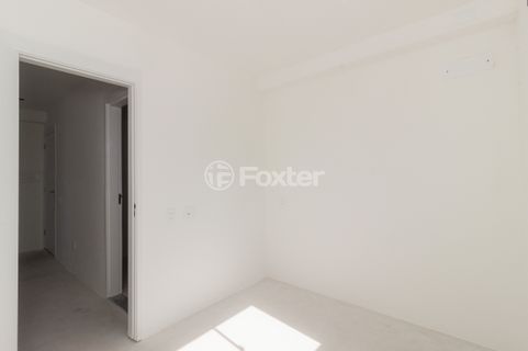 Image 21 - 870253