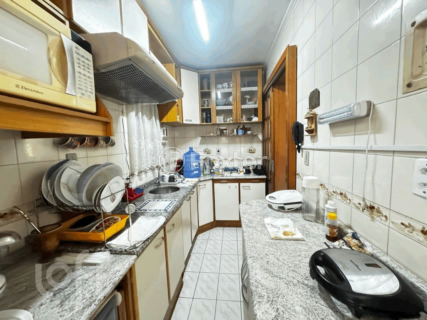 Image 9 - 870363