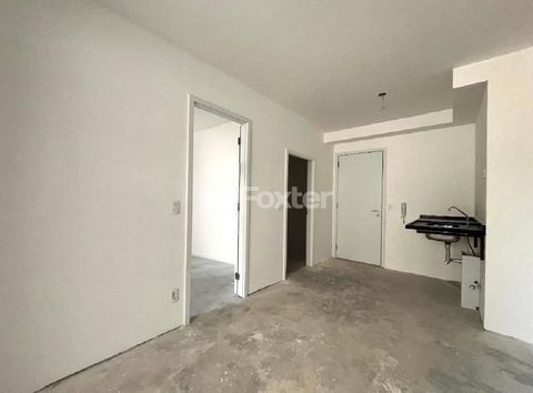 Image 4 - 870365