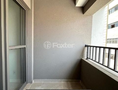 Image 7 - 870365