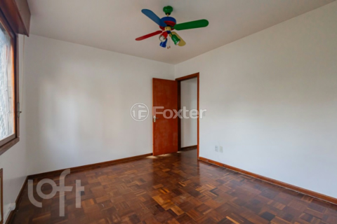 Image 7 - 870488
