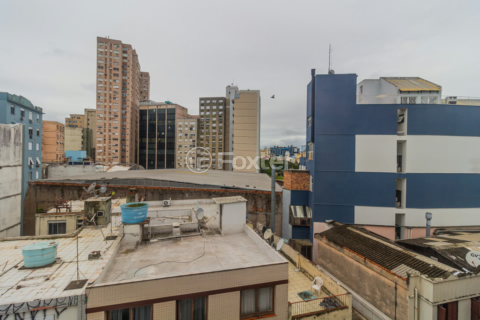 Image 25 - 870552