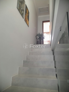 Image 9 - 870556
