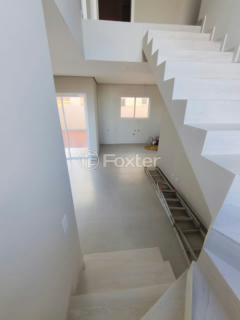 Image 6 - 870902