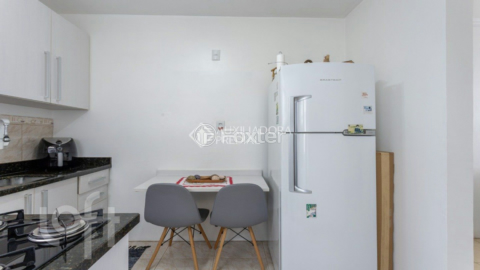 Image 7 - 870974