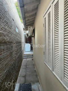 Image 3 - 871395