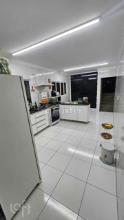 Image 4 - 871420