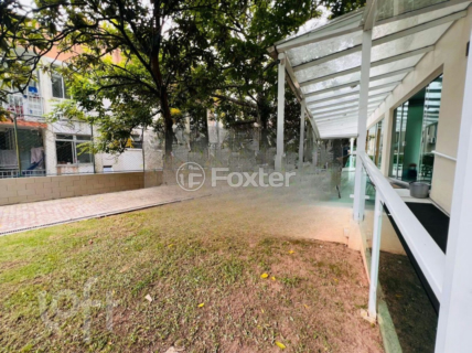 Image 33 - 871597
