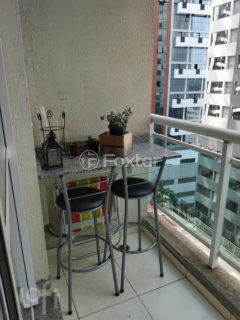 Image 11 - 872253