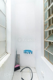 Image 19 - 872288