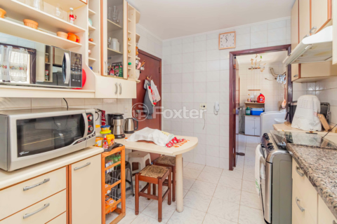 Image 43 - 872434