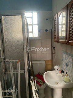 Image 9 - 872436