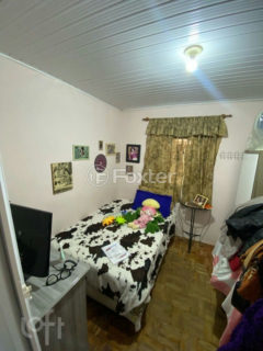 Image 11 - 872436