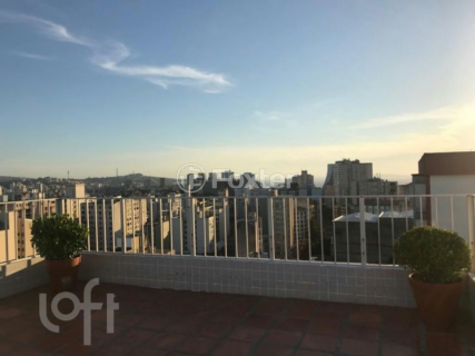 Image 21 - 872474