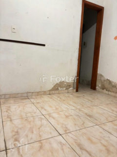 Image 4 - 872485