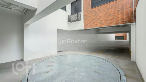 Image 22 - 872656