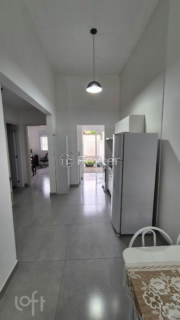 Image 3 - 872702