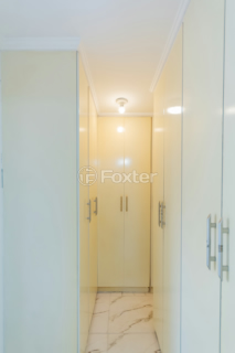 Image 8 - 872721