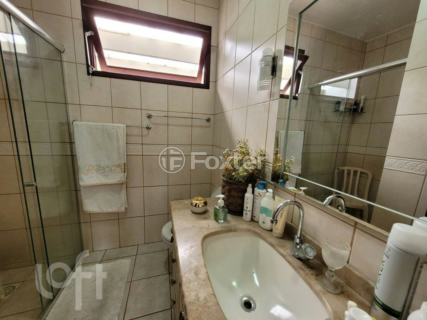 Image 7 - 872723