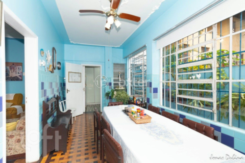 Image 7 - 872858