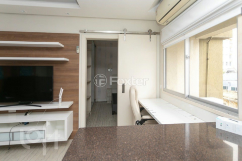 Image 7 - 873130