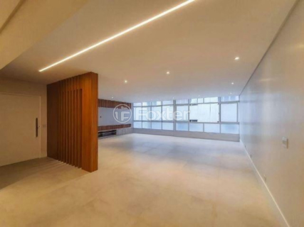 Image 5 - 873247