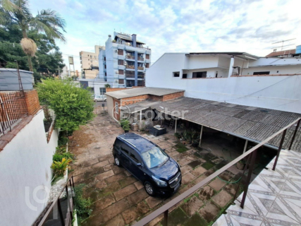 Image 7 - 873255