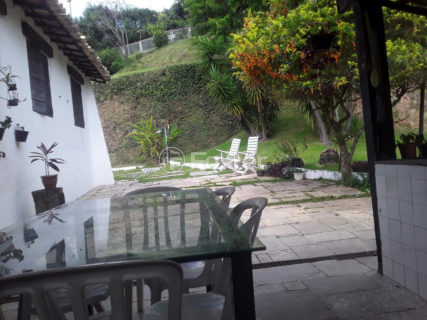 Image 9 - 873337