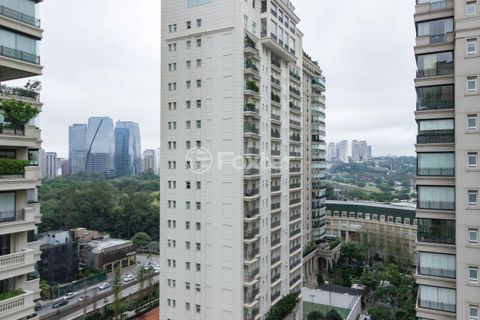 Image 45 - 873379
