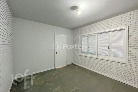 Image 37 - 873471