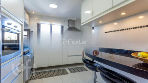 Image 15 - 873567