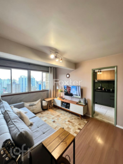 Image 3 - 873608