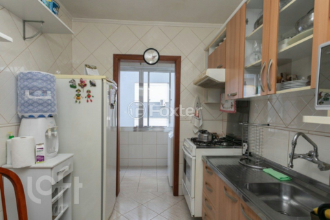 Image 8 - 873650