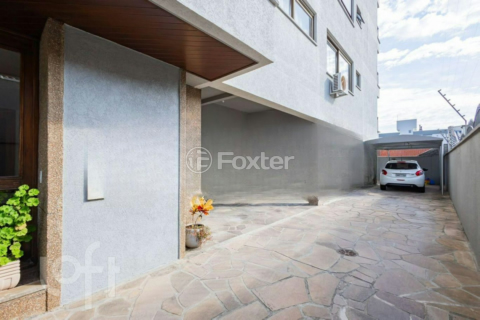 Image 23 - 873667