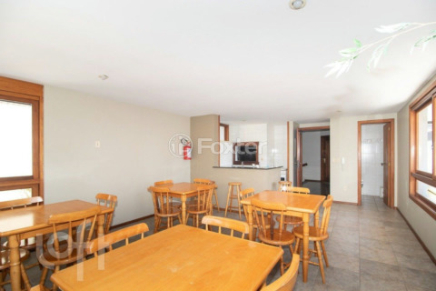 Image 36 - 873747