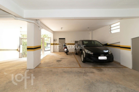 Image 27 - 873747