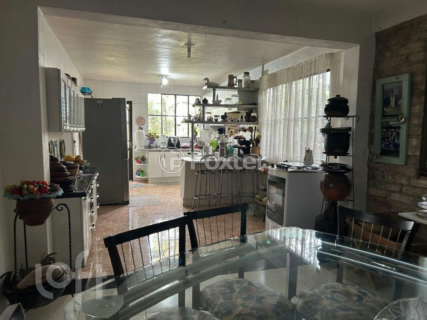 Image 21 - 873806