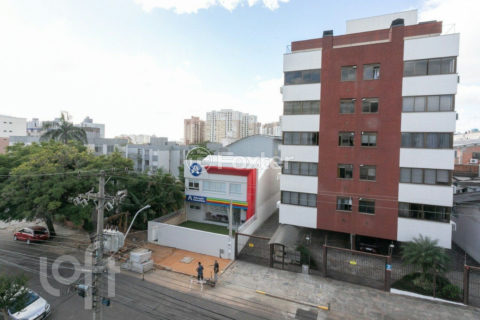 Image 11 - 873960