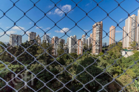 Image 5 - 874166
