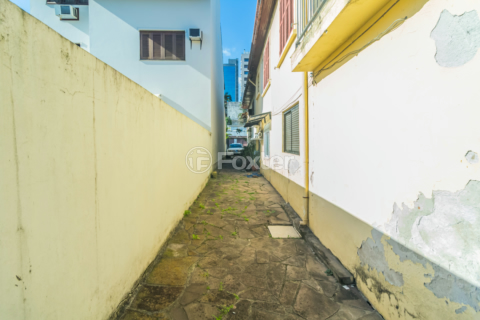Image 25 - 874174