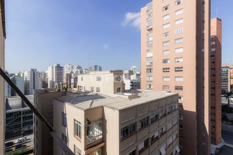 Image 13 - 874293