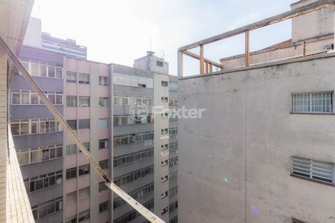 Image 27 - 874293