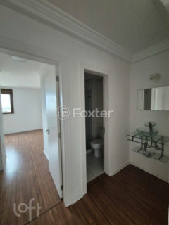 Image 7 - 874329