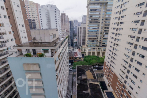 Image 11 - 874334
