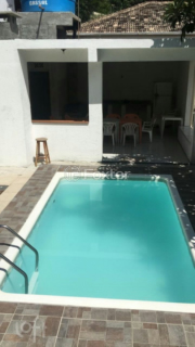 Image 3 - 874342