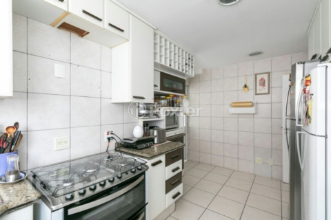 Image 7 - 874349